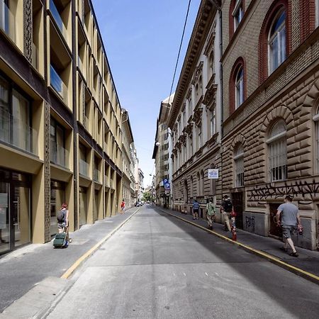 Walnut Tree Apartment Budapeste Exterior foto