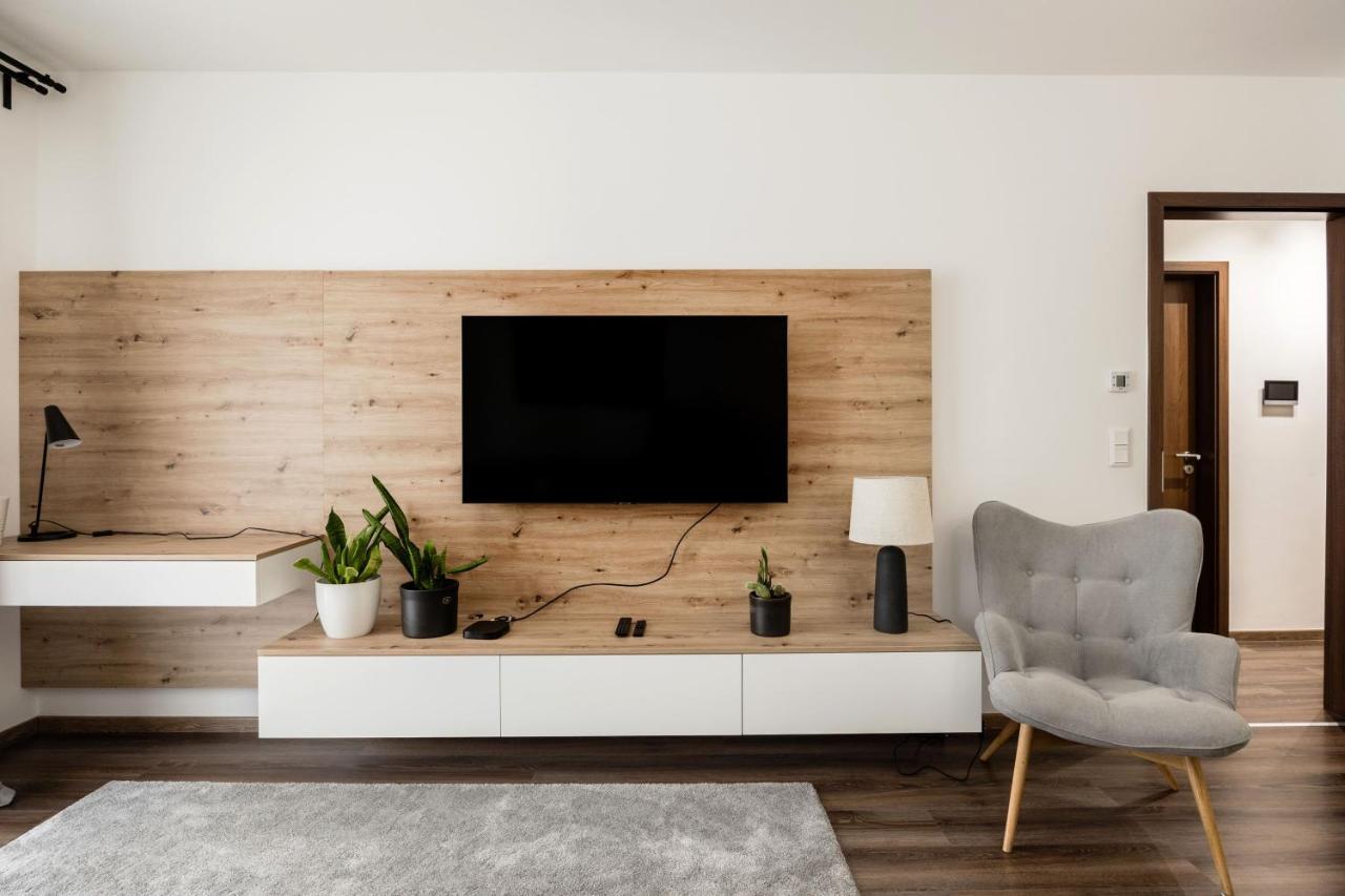 Walnut Tree Apartment Budapeste Exterior foto