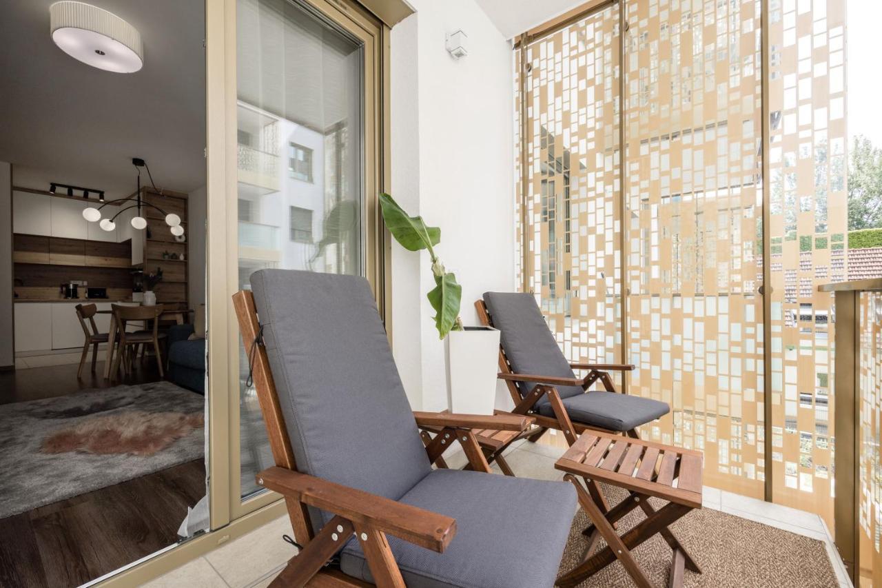Walnut Tree Apartment Budapeste Exterior foto