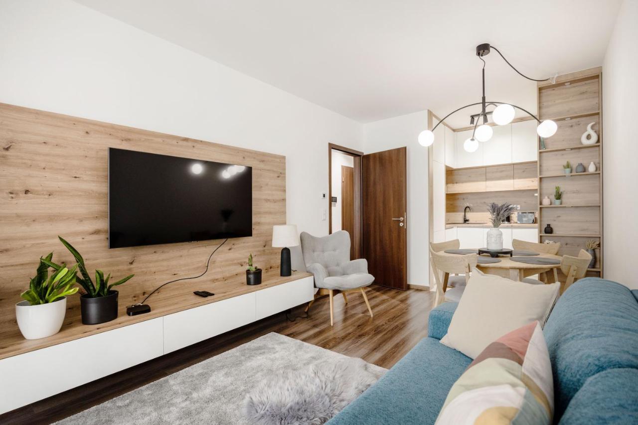 Walnut Tree Apartment Budapeste Exterior foto
