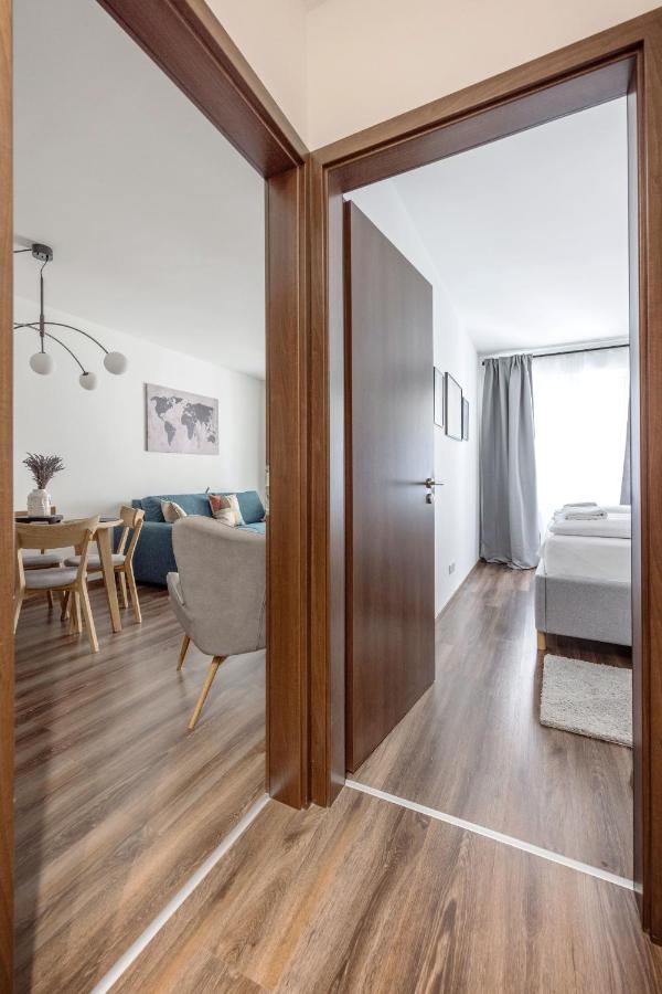 Walnut Tree Apartment Budapeste Exterior foto